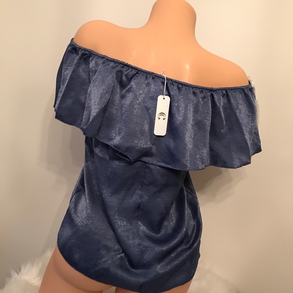 5 FOR $15 CHARMING CHARLIE OFF THE SHOULDER SHIRT - Picture 2 of 7